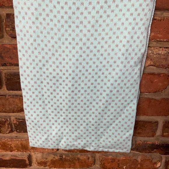 New NWT New York & Company Blue Gray Printed Knit Infinity Scarf Women's - Picture 3 of 5